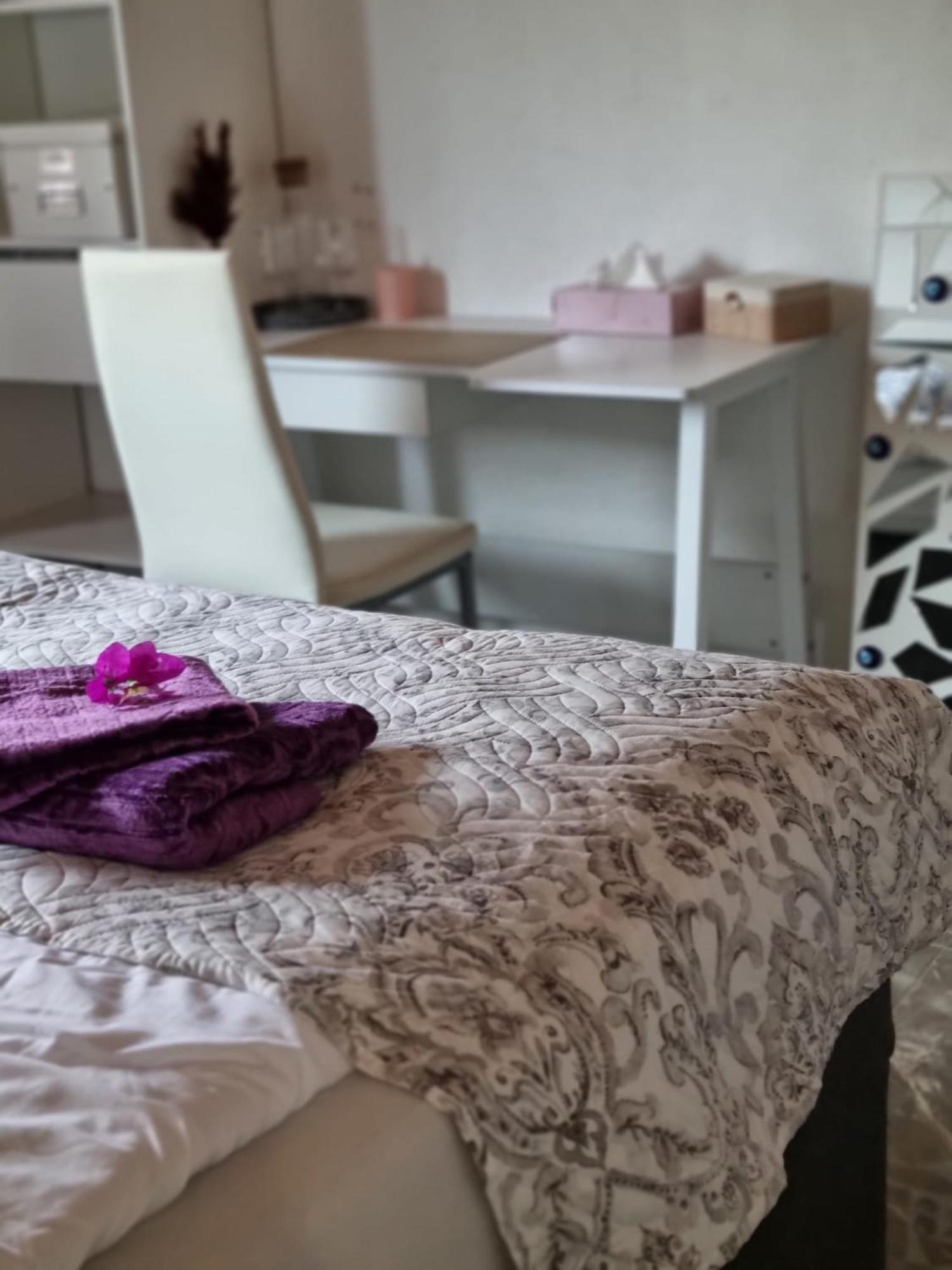 Apartment Sasu Friedrichshafen Eksteriør bilde